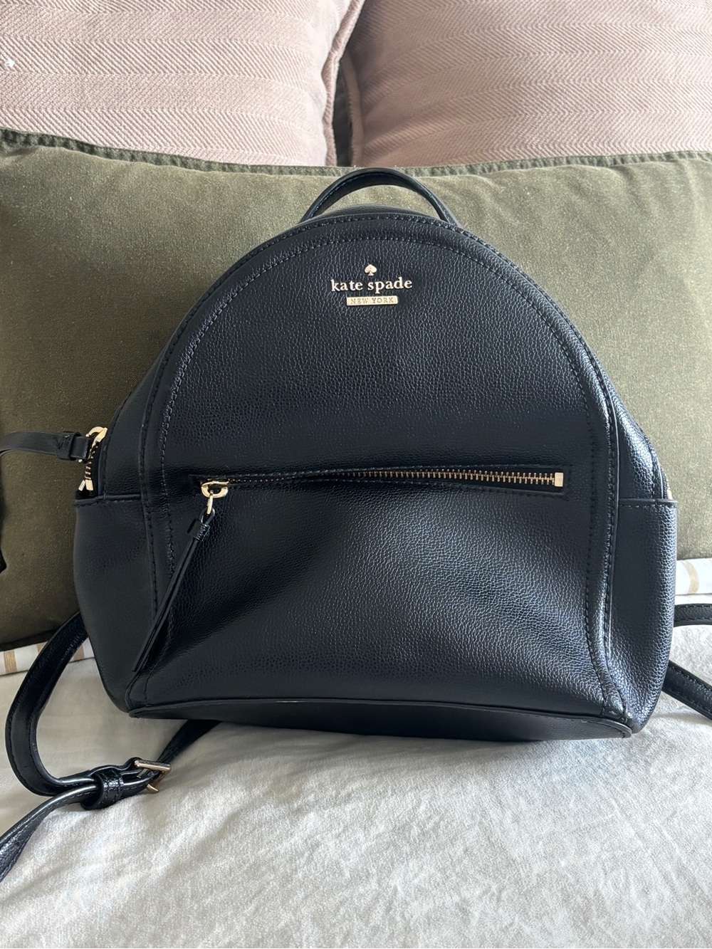 Kate Spade New York Perry Small Leather Backpack – Black